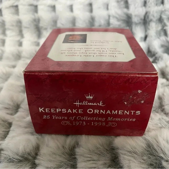 Hallmark Keepsake Ornament Surprise Catch Baseball Bear Christmas 1998 - Picture 13 of 13